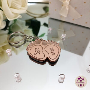 Giftmanija; privjesci; privjesci za ključeve; personalizirani privjesci za ključeve; personalizirano; unikatni pokloni; pokloni; privjesci od akrila; zlatni privjesci; srebrni privjesci; rose gold privjesci; plexiglas privjesci; personalizirani pokloni; privjesak