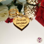 Giftmanija; privjesci; privjesci za ključeve; personalizirani privjesci za ključeve; personalizirano; unikatni pokloni; pokloni; privjesci od akrila; zlatni privjesci; srebrni privjesci; rose gold privjesci; plexiglas privjesci; personalizirani pokloni; privjesak zahvalnice za goste; zahvalnice za vjenčanja; svadbene zahvalnice; vjenčanja; sve za vjenčanja;