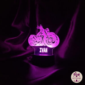 motor; lampe s imenom; unikatni pokloni; lampe u boji; gravirane lampe; pokloni; noćna led lampa; personalizirana led lampa; giftmanija; 3d lampa; personalizirani pokloni;