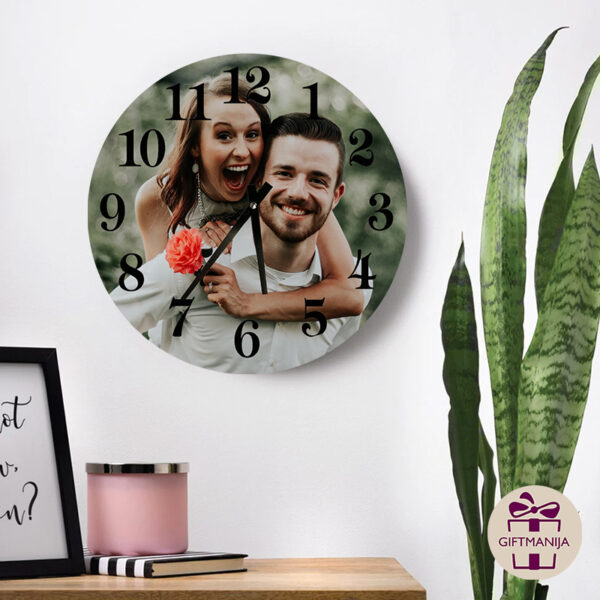 personalizirano; unikatni pokloni; pokloni; personalizirani pokloni; Giftmanija; personalizirani sat; zidni sat; sat sa slikom;