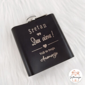 pljoska; gravirana pljoska; personalizirane pljoske; poklon; personalizirani pokloni; unikatni poklon; aluminijske pljoske; momačke; djevojačke; poklon za kuma; unikatni pokoni; poklon za kumu; za nju; za njega; Giftmanija; Dan očeva; poklon za tatu; najbolji tata;
