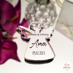 Srebrni zrcalni magnet anđeo zahvalnica za goste na prvoj pričesti s predivnim sjajem