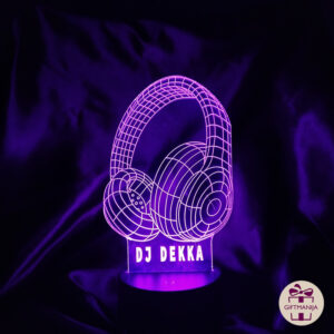 slušalice; dj; glazba; lampa na slušalice; 3d lampa; personalizirani pokloni; konji; potkova; lovci; lovački par; lovac i lovkinja; avion; jedrilica; pilot; poklon za pilota; nogomet; nogometaš; nogometna lopta; lampa na nogometnu loptu; nogometni klub; NK Osijek; poklon za nogometaša; lampe s imenom; unikatni pokloni; lampe u boji; gravirane lampe; pokloni; noćna led lampa; personalizirana led lampa; giftmanija; poklon za dečka; poklon; lampa s fotografijom;