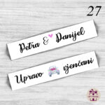 autotablice; svadbene autotablice; svadbene dekoracije; dekoracije za vjenčanja; poklon za šofera; giftmanija; personalizirane tablice; vjenčanja; svadbe; dekoracije za vjenčanja; auto; tablice; svadbena dekoracija za auto; svadbene tablice za barjaktare; barjaktari; auto tablice;