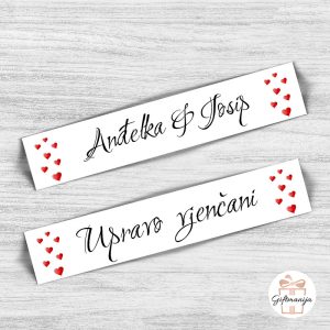 Romantične auto tablice sa srcima za svadbeni automobil