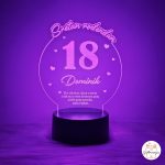 Personalizirana LED lampa za 18 rođendan s imenom Dominik i prigodnom posvetom koja svijetli