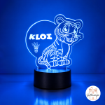 Crash Bandicoot 3D lampa s imenom u plavoj boji svjetla - gaming lampa za male igrače